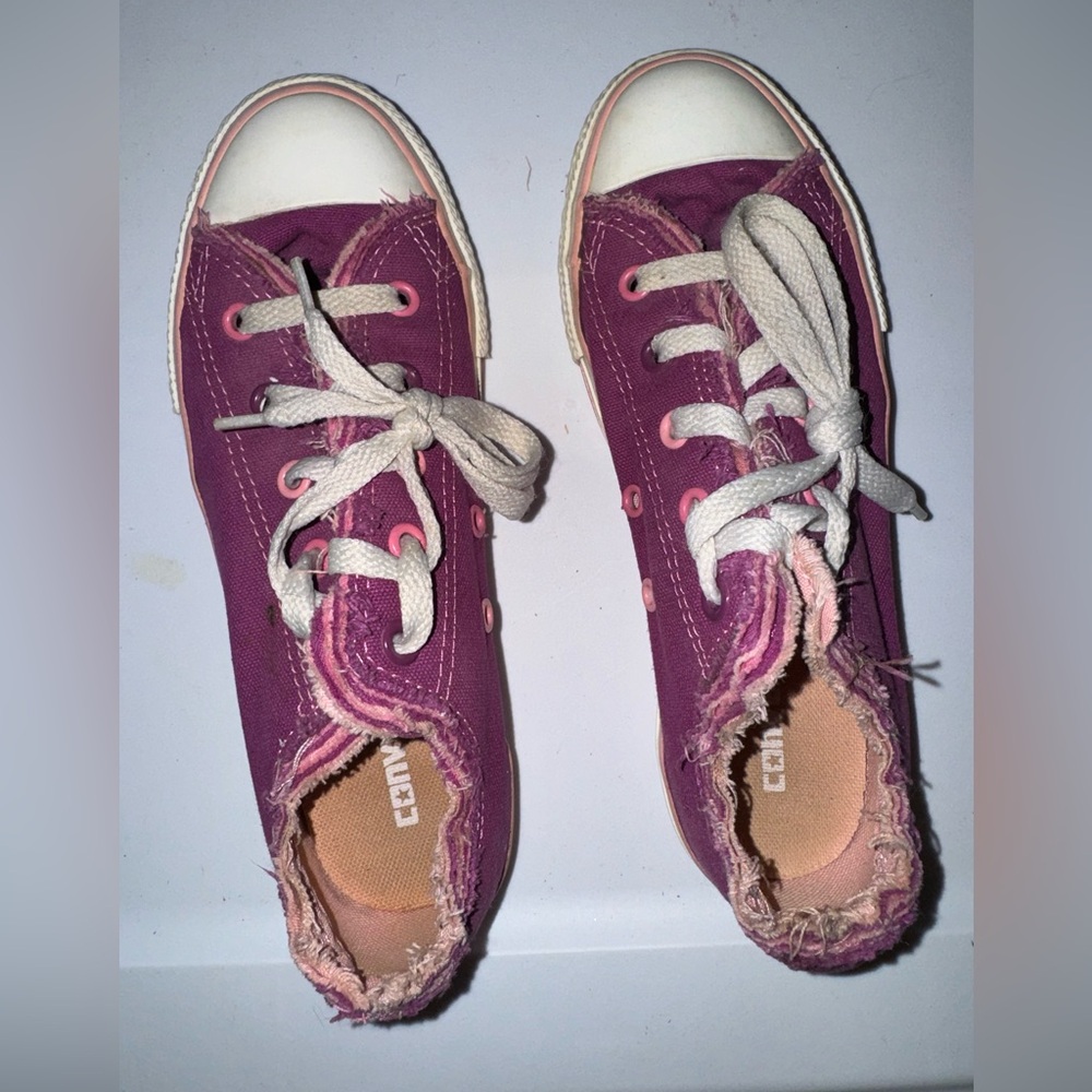 Converse All Star Girls Skate Shoes Youth size 5 Orchid Pink Multi Tongue Canvas